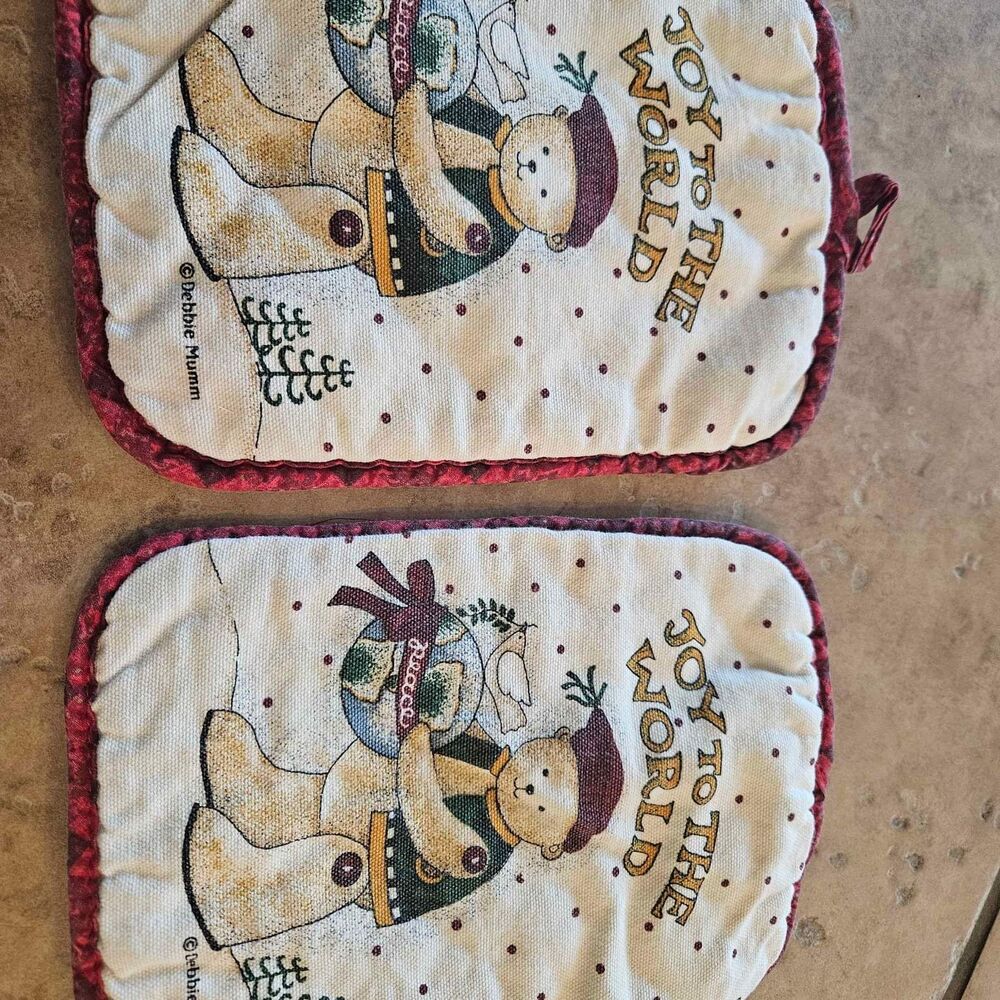 Debbie Mumm Joy to the World Christmas Hot Pad Holders Set of 2